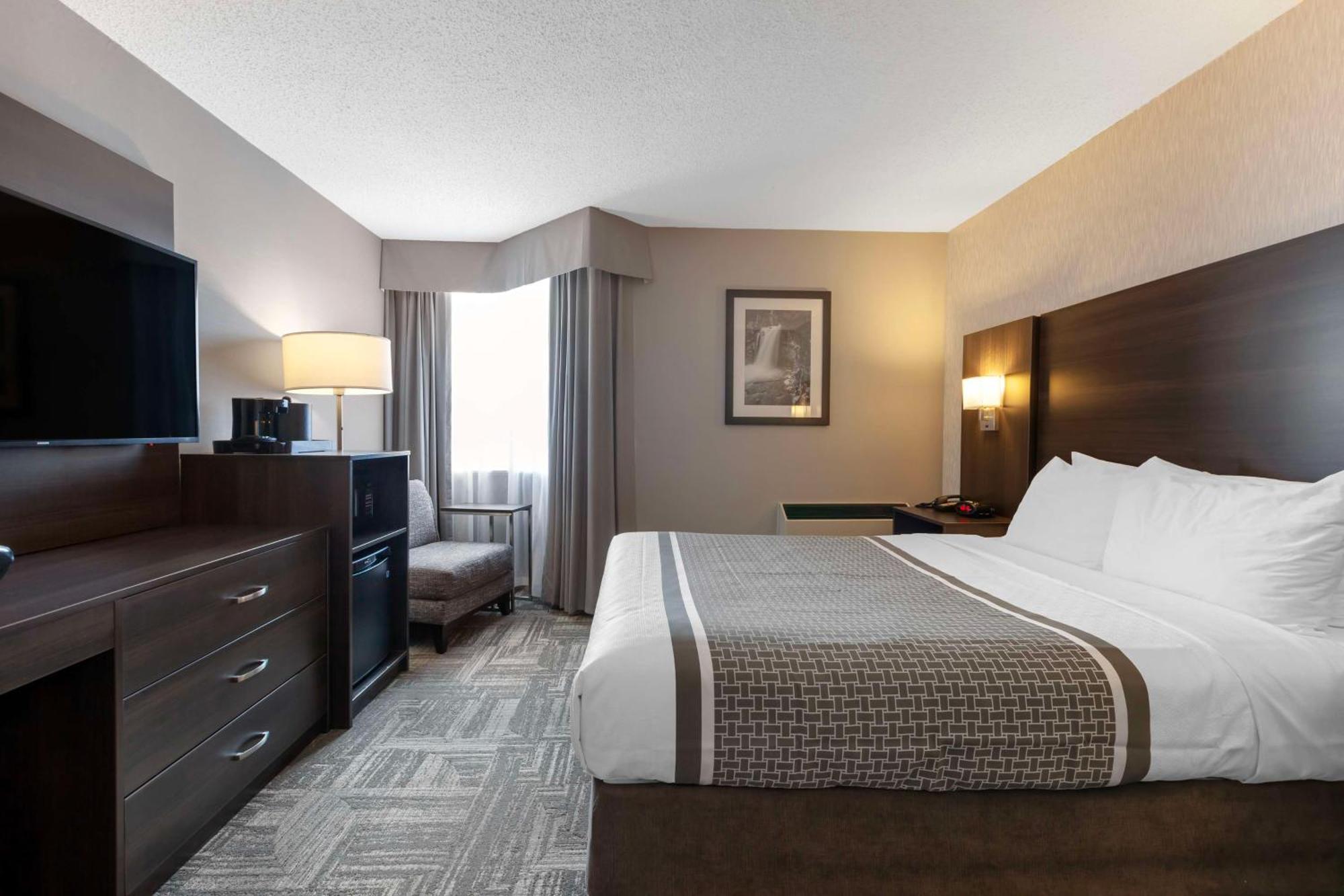 Best Western ميلتون المظهر الخارجي الصورة
